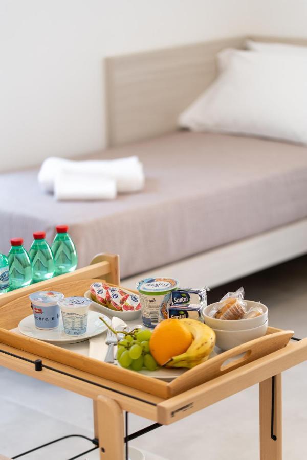 Bed and Breakfast Lux Caracciolo Neapel Exterior foto