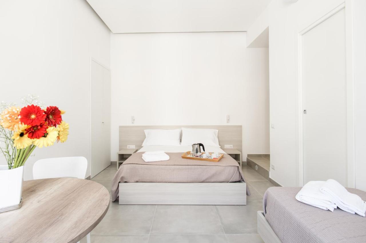 Bed and Breakfast Lux Caracciolo Neapel Exterior foto